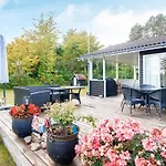 4 Star Holiday Home In Ebeltoft *